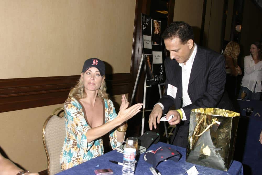 Why Hire an Event Magician Vancouver?